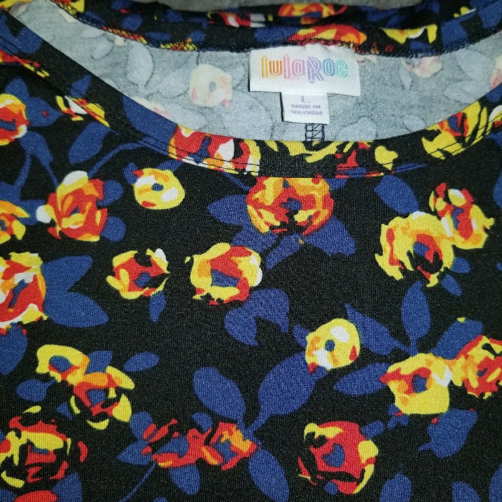 Lularoe Carly